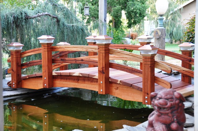 8ft custom garden bridges
